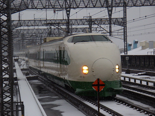 新幹線200系（原色塗装）