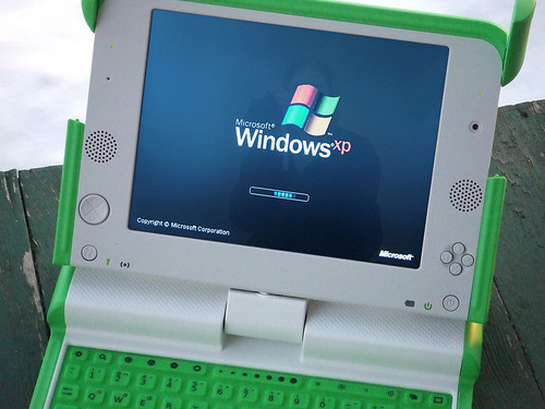 windows xp product key. Startup Screen for Windows XP