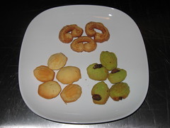 Ceci Cela Patisserie: Mini palmiers, Mini madeleines, Mini pistachio madeleines