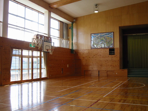Gymnasium, Rokugo elementary school