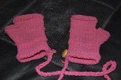 eden's fingerless mittens