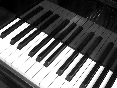 Piano Keys by ShellyS