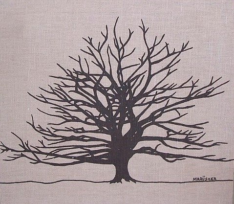 Marushka - large tree silhouette (brown)