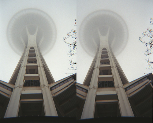 Space Needle in Fog Crosseye 3D To view try to cross your eyes such 
