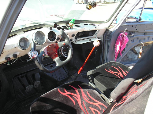 Rat Rod Sedan interior'70