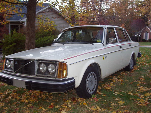 Although I love my daily drivera 1979 244DL 1979 Volvo 244DL
