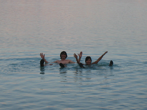 floating in the dead sea-2