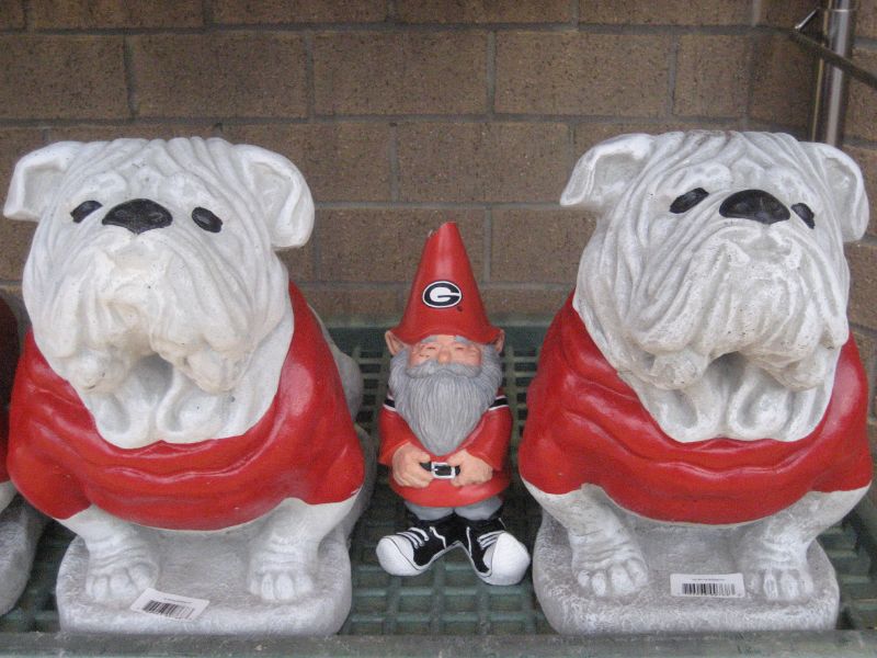 Gnome with attack dogs