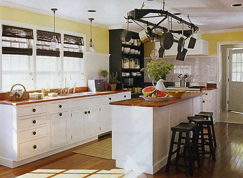 white black kitchen design