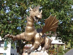 Dragon statue in Stephanshausen