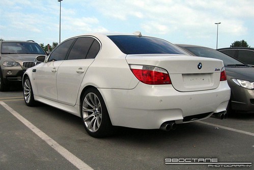 El auto que mas me gusta BMW M5 E60