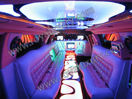 Audi Q7 Limo. Audi Q7 limousine Interior