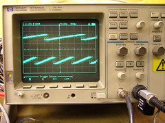 SID2SID SID waveforms on oscilloscope