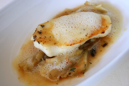 Cod fish fillet with artichokes and capers