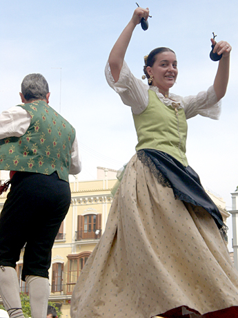 traditional-dance-Valencia