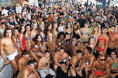 Models celebrate Brazilian National Underwear Day