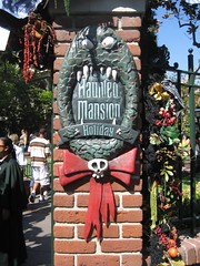 The Haunted Mansion Holiday placard. (09/30/07)