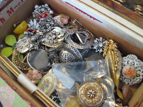 Vintage jewelry for altering by outofthebluedesignsbyjerin