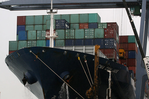 Navio cargueiro sai de Salvador sem escala para Ásia