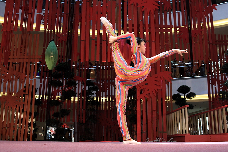 Flexibility, ChangZhou Acrobatic Spectacular @ MidValley