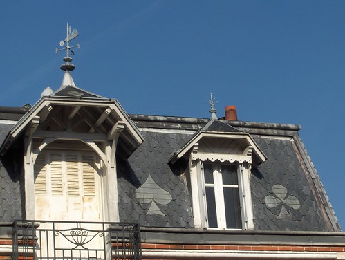 "Maison du zingueur", 50, rue du Pas Notre-Dame (détail de la toiture)
