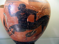 Etruscan black-figured depiction of a centaur on amphora - Flickr user: diffendale