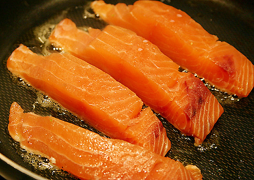 辣泡菜豆腐鮭魚片-071127