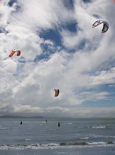 kite surfing sml