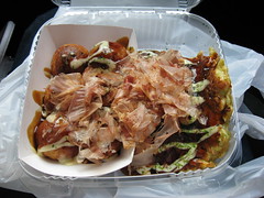 Otafuku: Takoyaki with octopus and okonomiyaki with pork