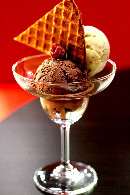 chocolate raspberry and pistachio ice cream