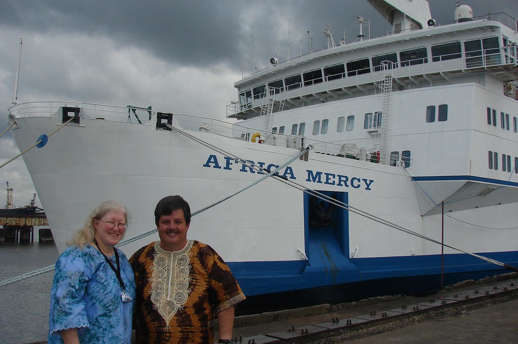 Denise and Rob in front of the Africa Mercy