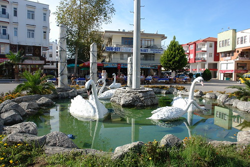 Belek | Swan Fountain by fxp.