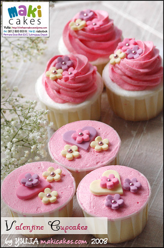 valentine cupcakes. Valentine Cupcakes