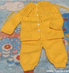 bebek hırka-pantolon takımı