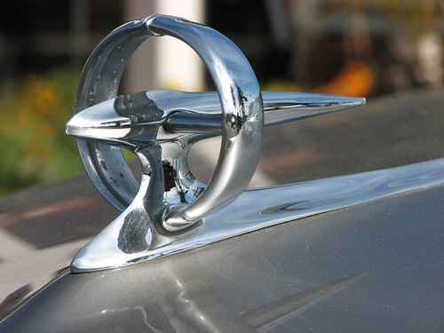Buick Hood Ornament circa 1930s Photo used under Creative Commons 