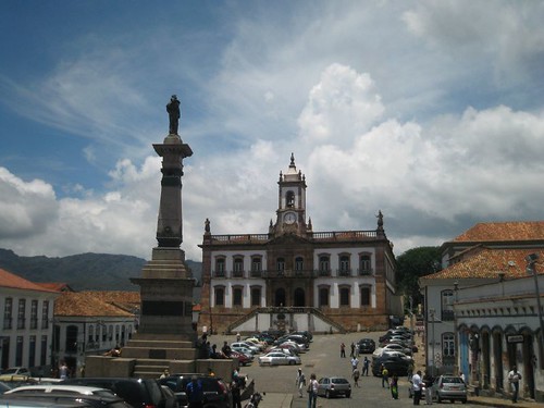 Praça de Tiradentes, Ouro Prêto por rodney j.