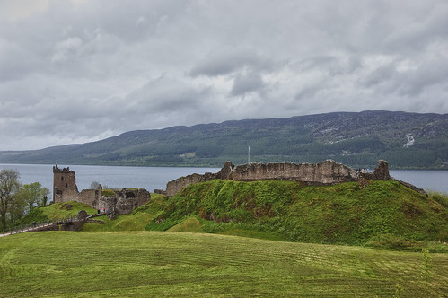 Urquhart Castle Hill & Loch Ness