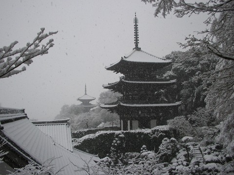 当麻寺（雪景色）-04
