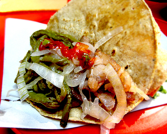 Taco Bistec with Nopales