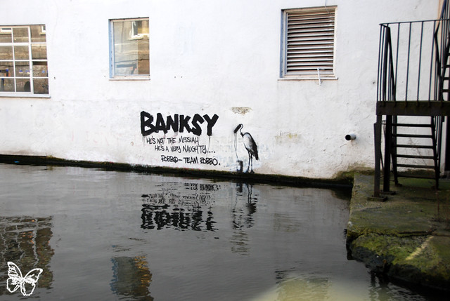 Team Robbo vs Banksy