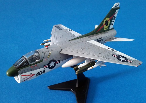 F-toys 1/144 - A-7E Corsair II - Completed - 1