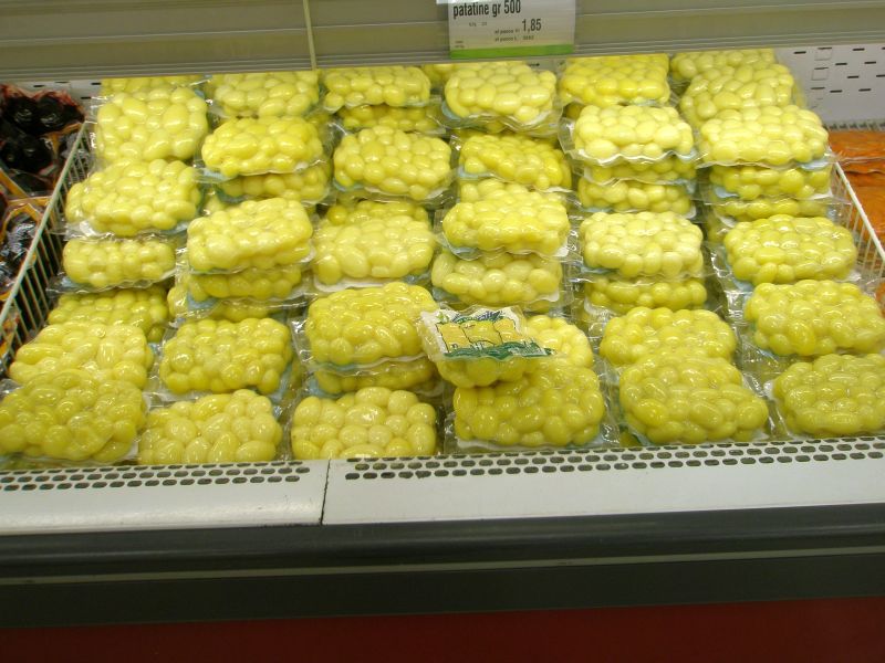 Shopping in Italy - Potatoes