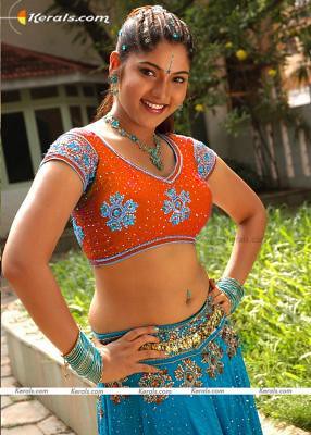 Mallu Actress Muktha now in Tamil