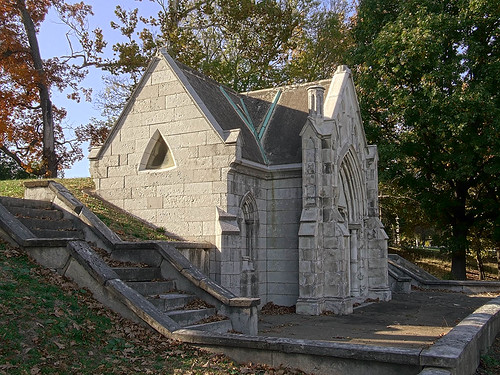 Calvary Roman Catholic Cemetery, in Saint Louis, Missouri, USA - Hunt mausoleum side.jpg