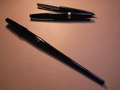 Pilot Deskpen, Pilot Elite and Parker 45 ballpoint pen