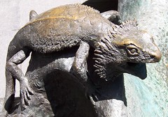Frill-necked lizard on Children's Fountain