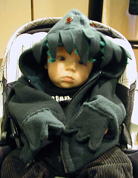 bebé con disfraz de Cthulhu