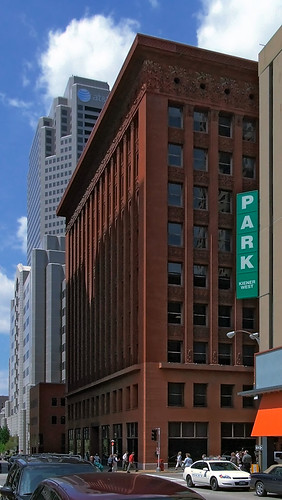 Wainwright building, in Saint Louis, Missouri, USA - exterior 1.jpg