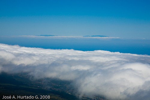 La isla de la Palma sobre el mar de nubes?
