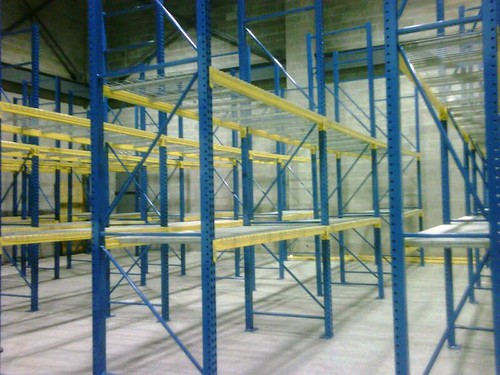 Tips on Buying Used or New Pallet Rack NYC by Gale's Industrial Supply